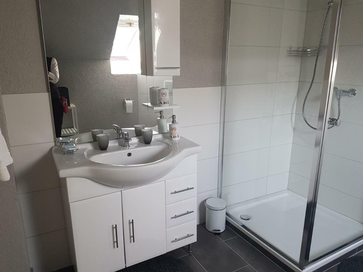 Hotel Ari 카이저슬라우테른 외부 사진